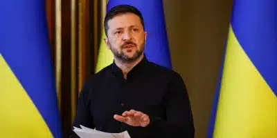 Mirovni dogovor za Ukrajinu na pomolu: Zelenski potvrdio da su dokumenti spremni