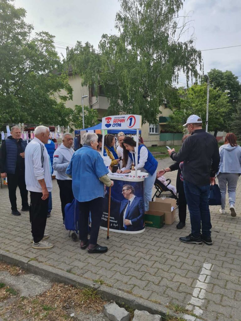 SNS Beočin: Razgovor sa građanima kao temelj jače i uspešnije Srbije