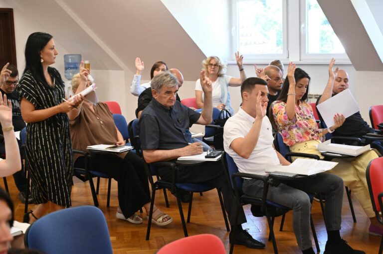Beočin održao 16. sednicu Skupštine opštine: Usvojeni ključni izveštaji i novi akcioni plan za socijalno uključivanje