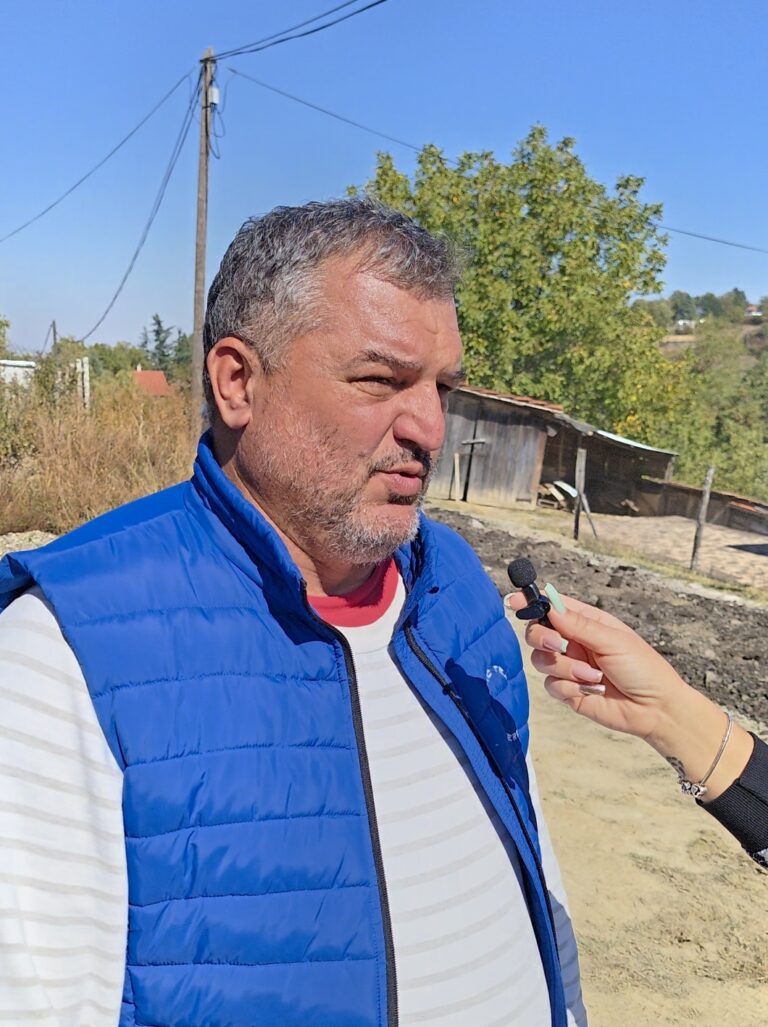Radovi na sanaciji i uređenju puteva u Dumbovu: Srpska napredna stranka pomaže meštanima
